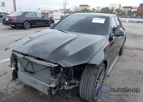 2024 Mercedes-Benz C 300 z USA, uszkodzony, nr VIN W1KAF4GB4RR209922